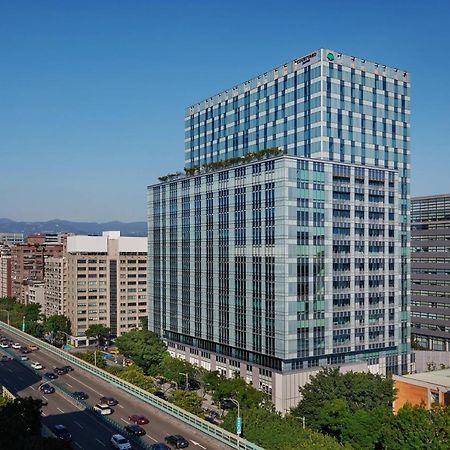 Courtyard By Marriott Taipei Downtown Hotel Exterior photo